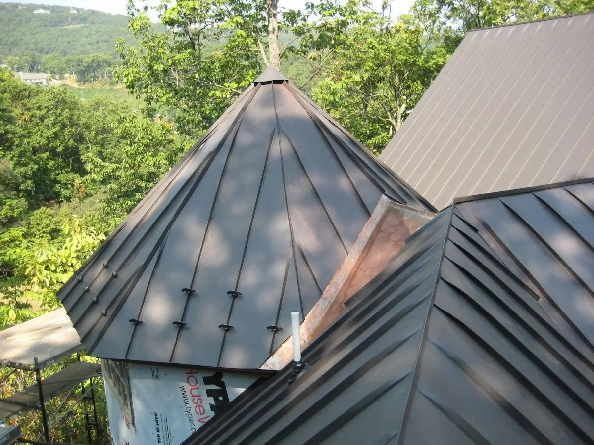 Professional Roof Tarp Installation by Craftsman Roofing in Kennedys